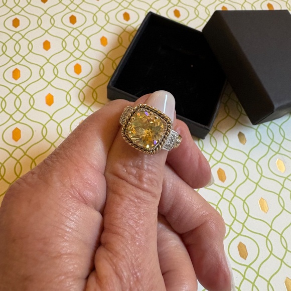 Lia Sophia Lemon Chiffon Ring - Picture 5 of 6